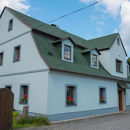 Ferienhaus Rodinna Ostasovka Reichenberg