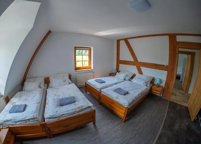 Ferienhaus Rodinna Ostasovka *